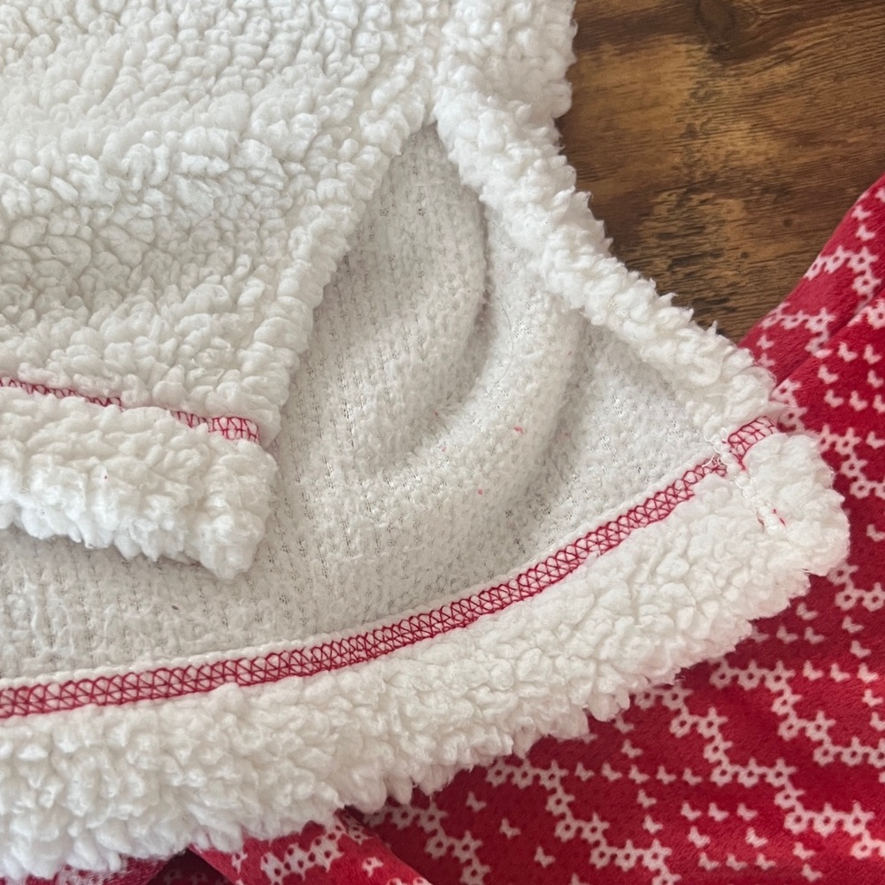 Women's Fleece White and Red Pajama Set - Picture 8 of 9